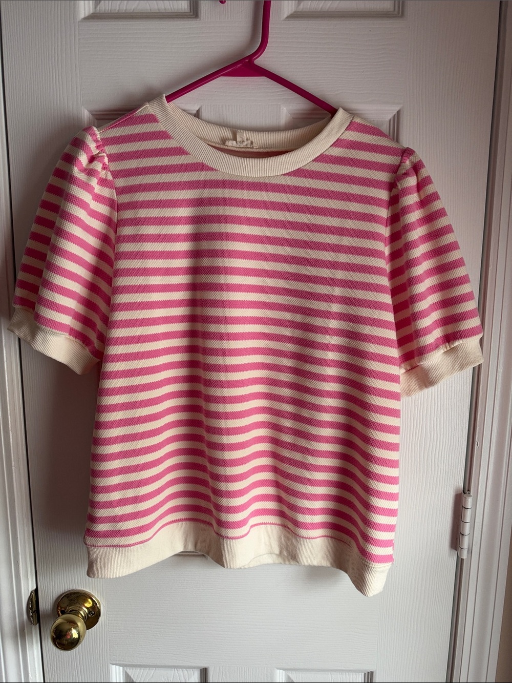 Women’s JODIFL Pink & Cream Striped Short Sleeve Tee with Puff Sleeves